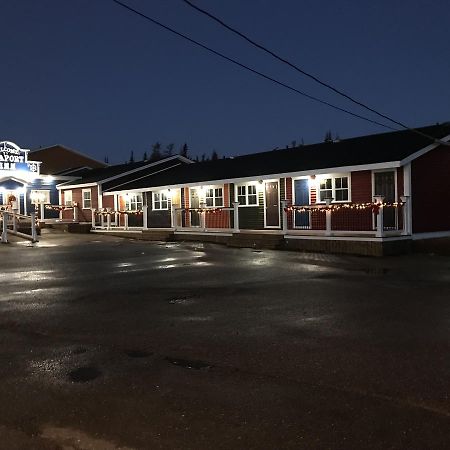 Seaport Inn Port Union Экстерьер фото