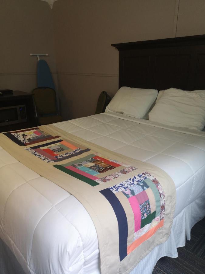 Seaport Inn Port Union Экстерьер фото
