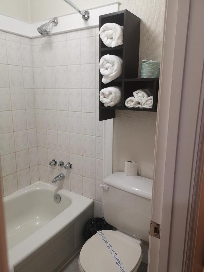 Seaport Inn Port Union Экстерьер фото