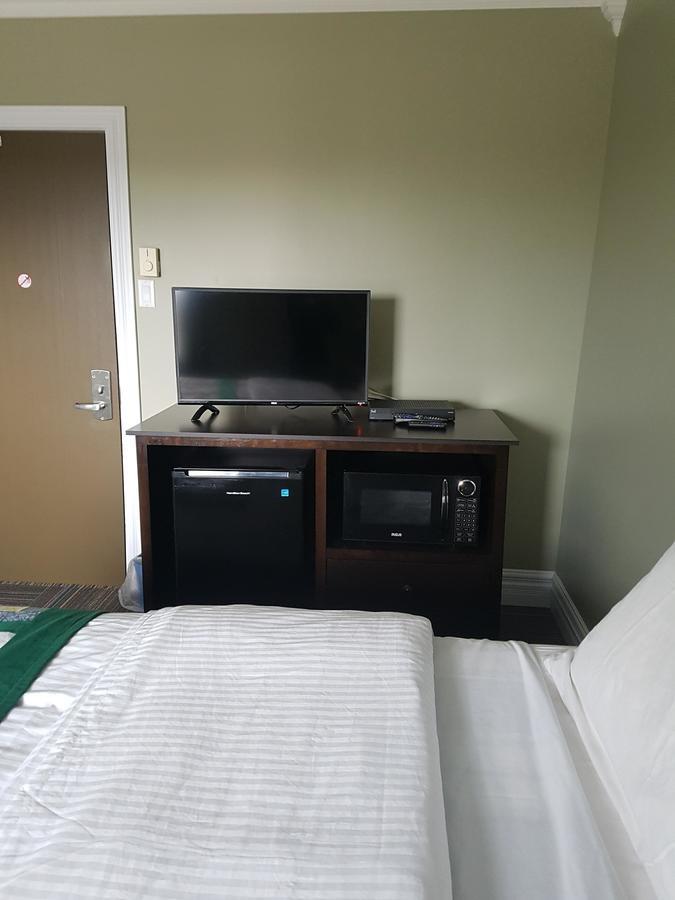 Seaport Inn Port Union Экстерьер фото