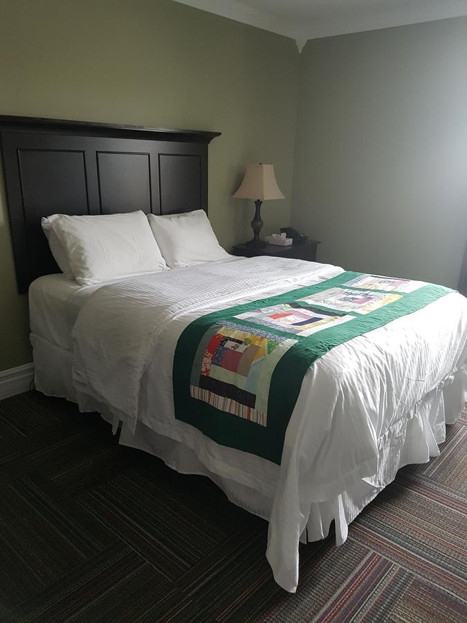 Seaport Inn Port Union Экстерьер фото
