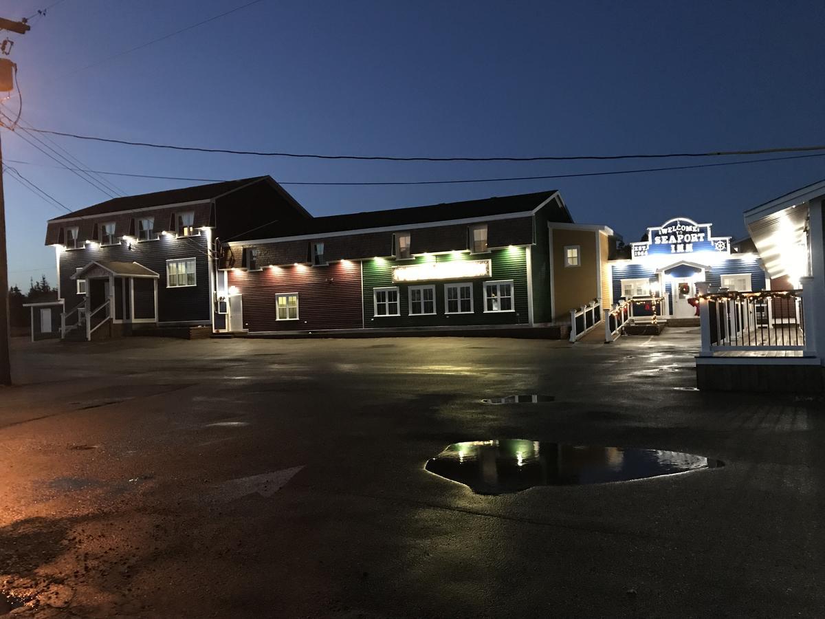 Seaport Inn Port Union Экстерьер фото